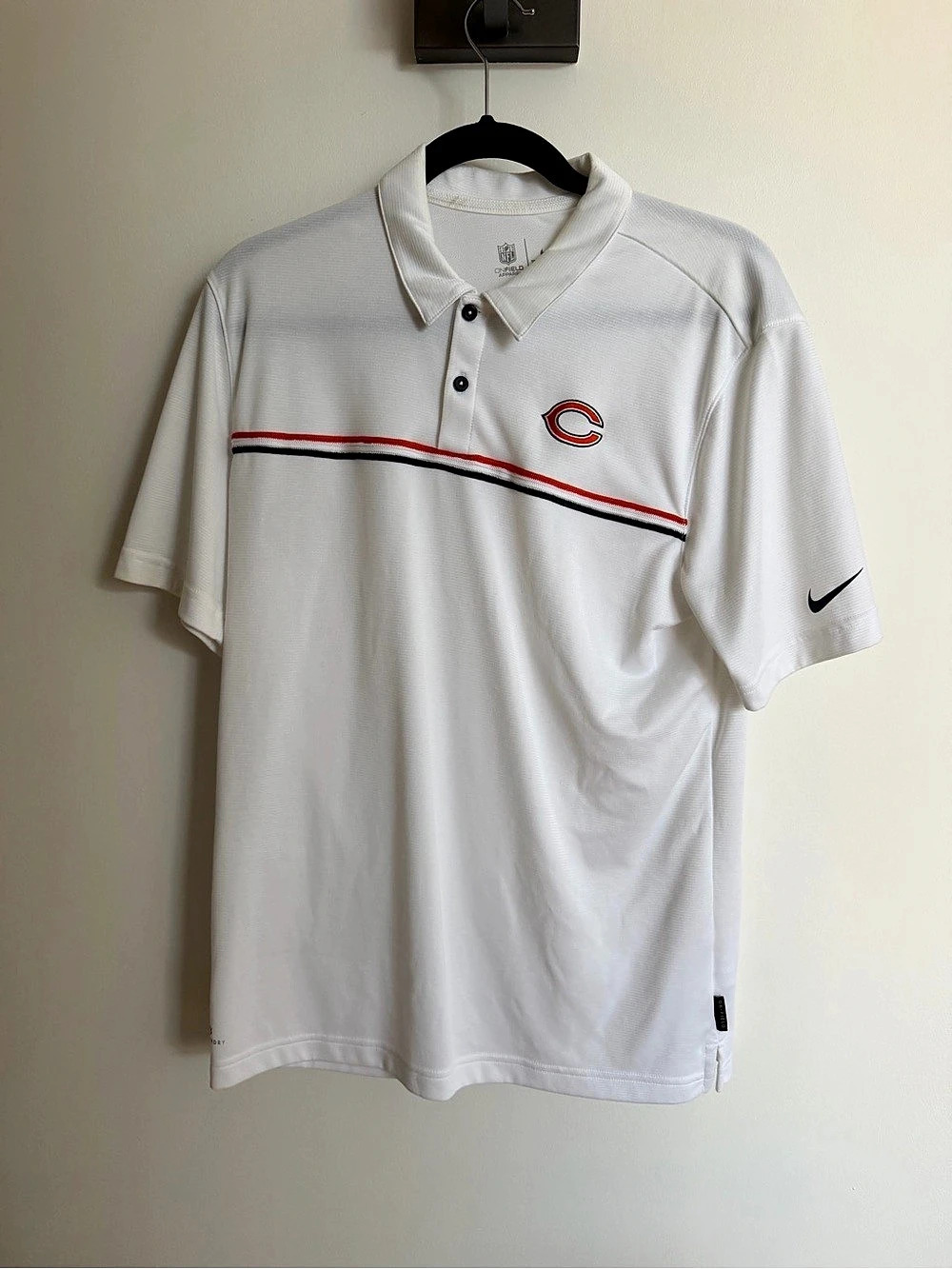 Nike Men's Color Block Polo in White Like New
